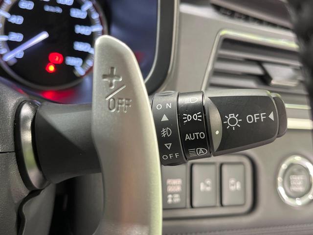 デリカD:5 ブラックエディション 禁煙車 ディーゼル(軽油) 両側電動ドア BIGX11型ナビ 12型後席モニター 電動サイドステップ バックカメラ 衝突被害軽減システム レーダークルーズ 電動リアゲート レザーシート パワーシート(40枚目)