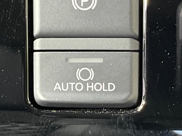 デリカD:5 ブラックエディション 禁煙車 ディーゼル(軽油) 両側電動ドア BIGX11型ナビ 12型後席モニター 電動サイドステップ バックカメラ 衝突被害軽減システム レーダークルーズ 電動リアゲート レザーシート パワーシート(50枚目)