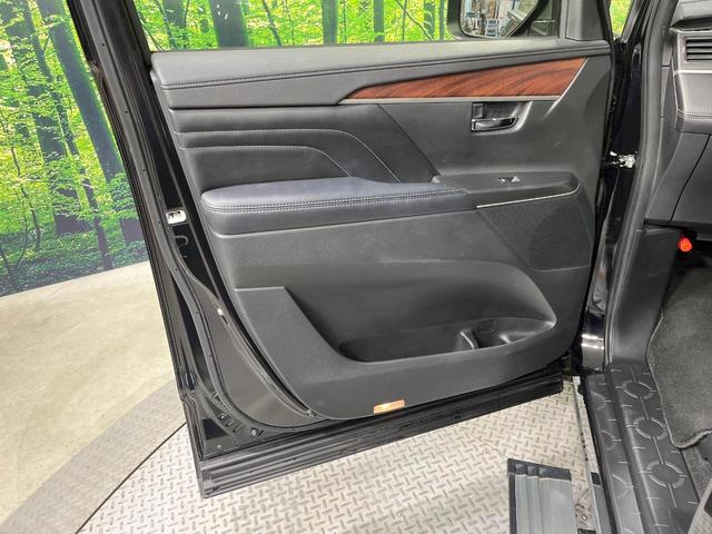 デリカD:5 P 禁煙車 両側電動ドア 純正10型ナビ 全周囲カメラ 電動サイドステップ 衝突軽減システム レーダークルコン 電動リアゲート パワーシート ステアリングヒーター ドラレコ ETC シートヒーター(40枚目)