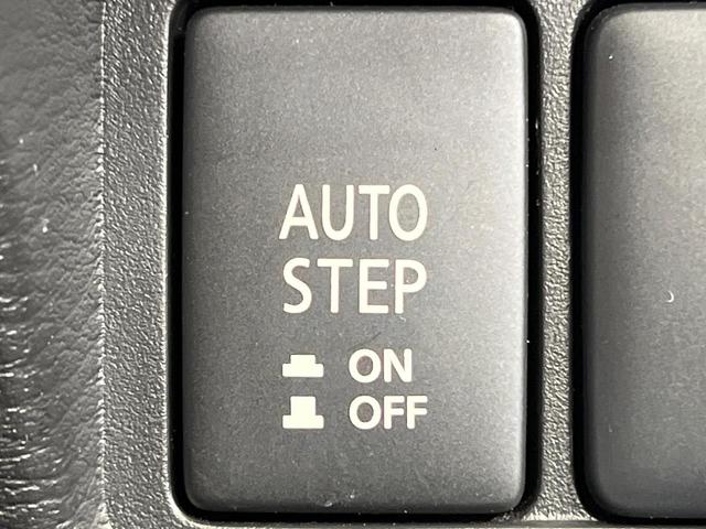 デリカD:5 P 禁煙車 両側電動ドア 純正10型ナビ 全周囲カメラ 電動サイドステップ 衝突軽減システム レーダークルコン 電動リアゲート パワーシート ステアリングヒーター ドラレコ ETC シートヒーター(50枚目)