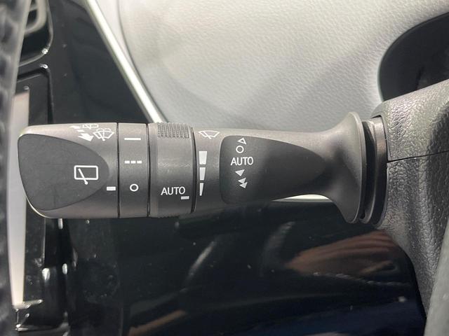 プリウス Aツーリングセレクション 禁煙車 モデリスタフルエアロ 純正9型SDナビ バックカメラ 衝突被害軽減システム レーダークルーズ デジタルインナーミラー型ドラレコ コーナーセンサー LEDヘッド ETC シートヒーター フルセグ(56枚目)