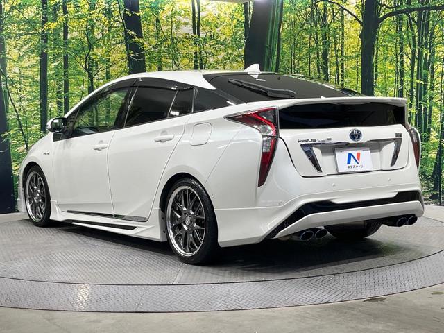 プリウス Aツーリングセレクション 禁煙車 モデリスタフルエアロ 純正9型SDナビ バックカメラ 衝突被害軽減システム レーダークルーズ デジタルインナーミラー型ドラレコ コーナーセンサー LEDヘッド ETC シートヒーター フルセグ(69枚目)
