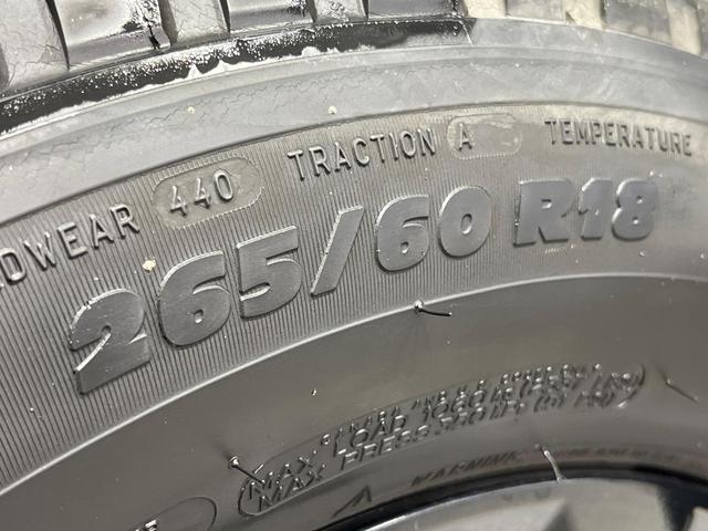 ランドクルーザープラド TX Lパッケージ・ブラックエディション 禁煙車 9型SDナビ バックカメラ 衝突被害軽減システム レーダークルーズ ブラックレザーシート 前席シートエアコン 前席パワーシート ドラレコ コーナーセンサー LEDヘッドライト ETC フルセグ(26枚目)