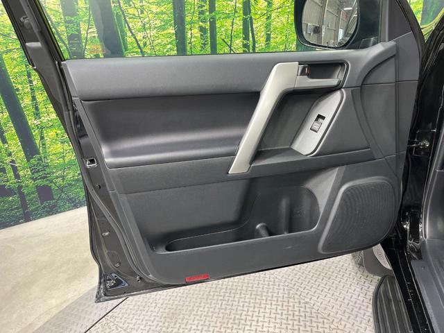 ランドクルーザープラド TX Lパッケージ・ブラックエディション 禁煙車 9型SDナビ バックカメラ 衝突被害軽減システム レーダークルーズ ブラックレザーシート 前席シートエアコン 前席パワーシート ドラレコ コーナーセンサー LEDヘッドライト ETC フルセグ(35枚目)