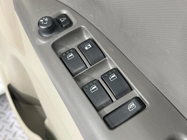 タント X 禁煙車 電動スライドドア SDナビ バックカメラ スマートキー プッシュ式オートエアコン CD DVD再生 フルセグTV 電動格納ミラー アイドリングストップ ドアバイザー(24枚目)