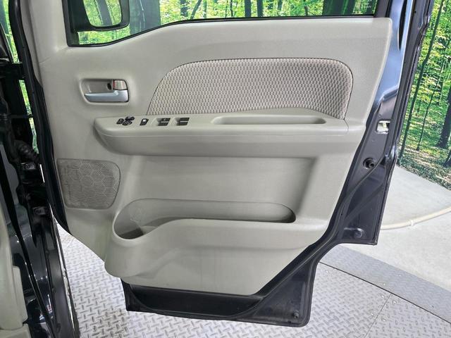 NV100クリッパーリオ E 禁煙車 電動スライドドア 純正SDナビ 衝突被害軽減システム スマートキー HIDヘッドライト 純正14インチアルミ オートライト オートエアコン Bluetooth CD DVD再生 フルセグTV(22枚目)