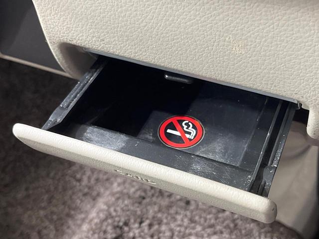 NV100クリッパーリオ E 禁煙車 電動スライドドア 純正SDナビ 衝突被害軽減システム スマートキー HIDヘッドライト 純正14インチアルミ オートライト オートエアコン Bluetooth CD DVD再生 フルセグTV(39枚目)