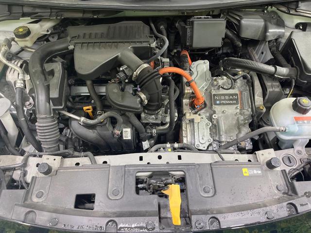 ノート Ｓ　禁煙車　ＳＤナビ　バックカメラ　衝突被害軽減システム　ドラレコ　コーナーセンサー　スマートキー　ビルトインＥＴＣ　オートライト　オートエアコン　Ｂｌｕｅｔｏｏｔｈ　ＣＤ　ＤＶＤ再生（18枚目）