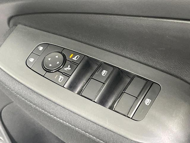 ノート Ｓ　禁煙車　ＳＤナビ　バックカメラ　衝突被害軽減システム　ドラレコ　コーナーセンサー　スマートキー　ビルトインＥＴＣ　オートライト　オートエアコン　Ｂｌｕｅｔｏｏｔｈ　ＣＤ　ＤＶＤ再生（21枚目）