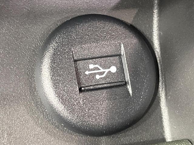 スペーシアギア ハイブリッドＸＺ　届出済未使用車　純正９型メモリーナビ　両側電動ドア　全周囲カメラ　衝突被害軽減システム　レーダークルーズ　コーナーセンサー　シートヒーター　ＬＥＤヘッド　Ｂｌｕｅｔｏｏｔｈ　Ａｐｐｌｅｃａｒｐｌａｙ（49枚目）