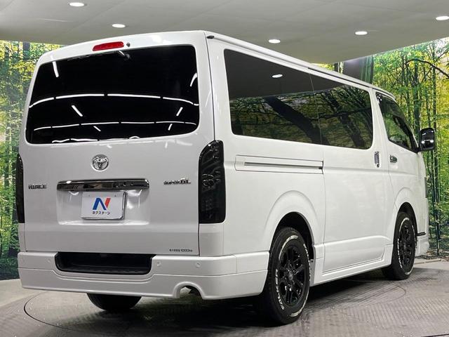 ハイエースバン スーパーＧＬ　ダークプライムＩＩ　禁煙車　モデリスタフルエアロ　両側電動ドア　純正ＳＤナビ　全周囲カメラ　衝突被害軽減システム　コーナーセンサー　ＬＥＤヘッド　ＥＴＣ　車線逸脱警報　オートライト　オートエアコン　Ｂｌｕｅｔｏｏｔｈ（17枚目）