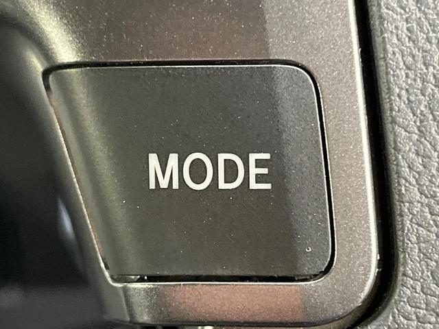 ハイエースバン スーパーＧＬ　ダークプライムＩＩ　禁煙車　モデリスタフルエアロ　両側電動ドア　純正ＳＤナビ　全周囲カメラ　衝突被害軽減システム　コーナーセンサー　ＬＥＤヘッド　ＥＴＣ　車線逸脱警報　オートライト　オートエアコン　Ｂｌｕｅｔｏｏｔｈ（26枚目）