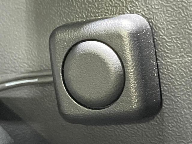 ハイエースバン スーパーＧＬ　ダークプライムＩＩ　禁煙車　モデリスタフルエアロ　両側電動ドア　純正ＳＤナビ　全周囲カメラ　衝突被害軽減システム　コーナーセンサー　ＬＥＤヘッド　ＥＴＣ　車線逸脱警報　オートライト　オートエアコン　Ｂｌｕｅｔｏｏｔｈ（50枚目）