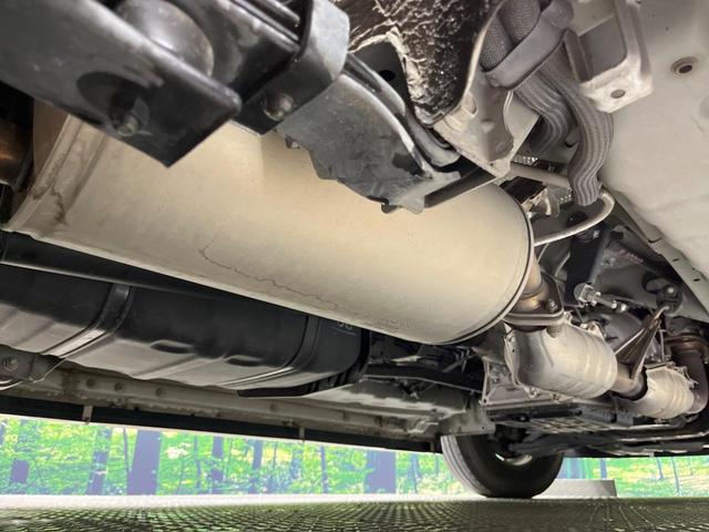 ハイエースバン スーパーＧＬ　ダークプライムＩＩ　禁煙車　モデリスタフルエアロ　両側電動ドア　純正ＳＤナビ　全周囲カメラ　衝突被害軽減システム　コーナーセンサー　ＬＥＤヘッド　ＥＴＣ　車線逸脱警報　オートライト　オートエアコン　Ｂｌｕｅｔｏｏｔｈ（57枚目）