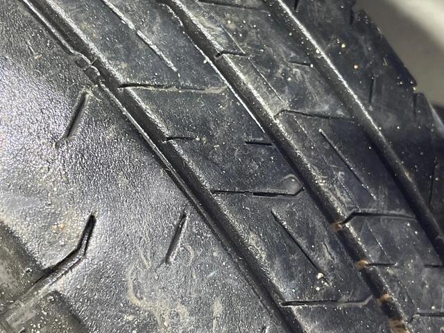 ハイエースバン スーパーＧＬ　ダークプライムＩＩ　禁煙車　モデリスタフルエアロ　両側電動ドア　純正ＳＤナビ　全周囲カメラ　衝突被害軽減システム　コーナーセンサー　ＬＥＤヘッド　ＥＴＣ　車線逸脱警報　オートライト　オートエアコン　Ｂｌｕｅｔｏｏｔｈ（59枚目）