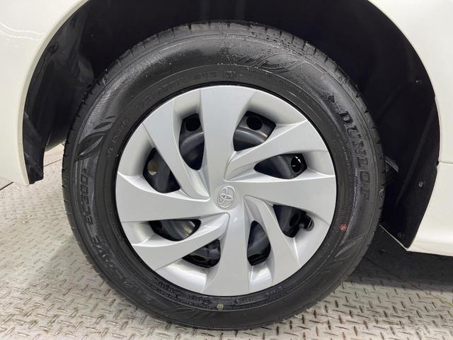 ヤリス Ｘ　禁煙車　純正ディスプレイオーデイオ　バックカメラ　Ａｐｐｌｅｃａｒｐｌａｙ　Ｂｌｕｅｔｏｏｔｈ　ドラレコ　ＥＴＣ　衝突被害軽減システム　スマートキー　オートハイビーム　車線逸脱警報　オートライト（47枚目）