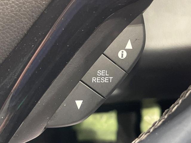 ヴェゼル ハイブリッドＲＳ・ホンダセンシング　禁煙車　純正８型ＳＤナビ　バックカメラ　衝突被害軽減システム　レーダークルーズ　ハーフレザーシート　シートヒーター　ドラレコ　コーナーセンサー　ＬＥＤヘッドライト　ＥＴＣ　純正１８インチアルミ（35枚目）