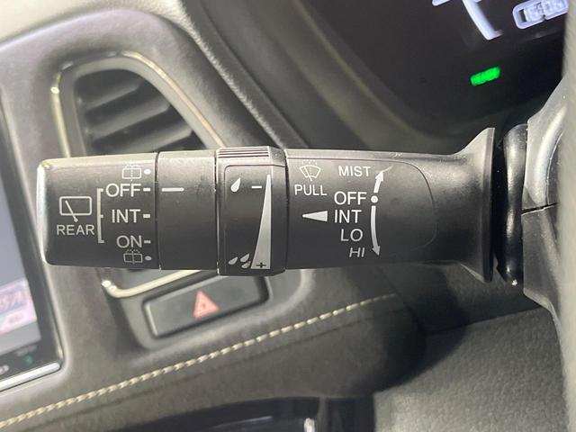 ヴェゼル ハイブリッドＲＳ・ホンダセンシング　禁煙車　純正８型ＳＤナビ　バックカメラ　衝突被害軽減システム　レーダークルーズ　ハーフレザーシート　シートヒーター　ドラレコ　コーナーセンサー　ＬＥＤヘッドライト　ＥＴＣ　純正１８インチアルミ（38枚目）