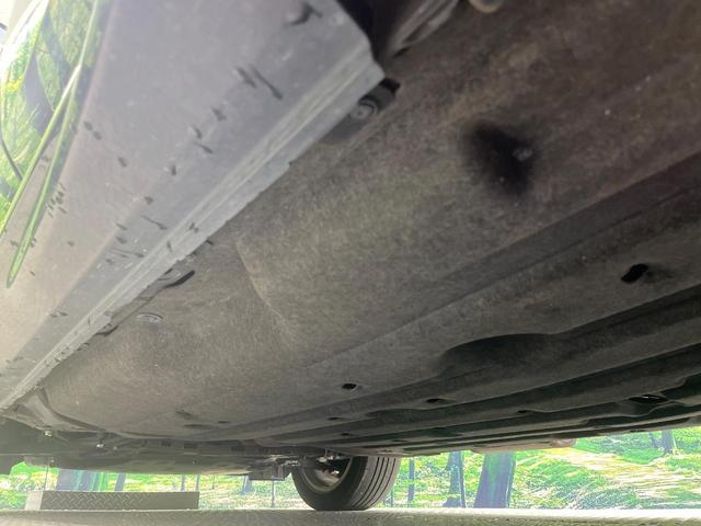 ヴェゼル ハイブリッドＲＳ・ホンダセンシング　禁煙車　純正８型ＳＤナビ　バックカメラ　衝突被害軽減システム　レーダークルーズ　ハーフレザーシート　シートヒーター　ドラレコ　コーナーセンサー　ＬＥＤヘッドライト　ＥＴＣ　純正１８インチアルミ（56枚目）