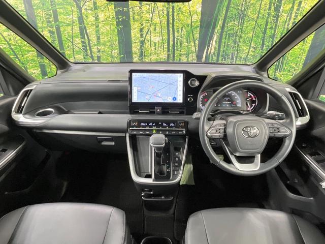 ノア Ｓ－Ｚ　禁煙車　純正１０型ディスプレイオーディオ　両側電動ドア　１４型後席モニター　バックカメラ　衝突被害軽減システム　レーダークルーズ　合皮コンビシート　ドラレコ　ＬＥＤヘッド　ＥＴＣ２．０（2枚目）