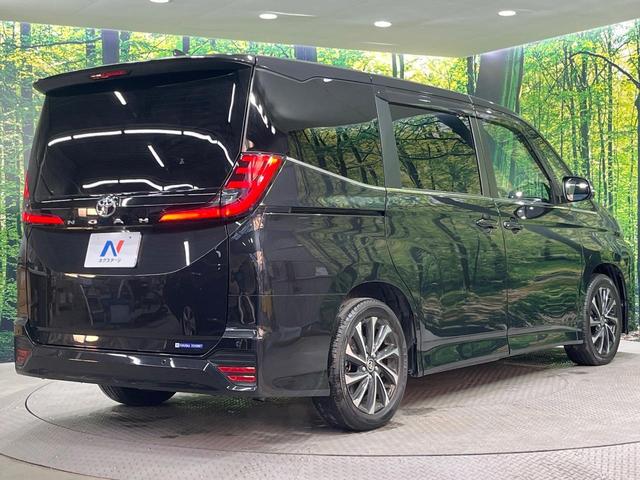 ノア Ｓ－Ｚ　禁煙車　純正１０型ディスプレイオーディオ　両側電動ドア　１４型後席モニター　バックカメラ　衝突被害軽減システム　レーダークルーズ　合皮コンビシート　ドラレコ　ＬＥＤヘッド　ＥＴＣ２．０（18枚目）