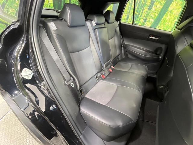 カローラクロス ハイブリッド　Ｚ　禁煙車　パノラマルーフ　純正１０．５型ディスプレイオーディオ　全周囲カメラ　衝突被害軽減システム　レーダークルーズ　パワーシート　電動リアゲート　ＥＴＣ２．０　ハーフレザーシート　前席シートヒーター（9枚目）