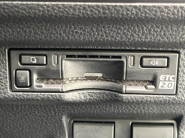 カローラクロス ハイブリッド　Ｚ　禁煙車　パノラマルーフ　純正１０．５型ディスプレイオーディオ　全周囲カメラ　衝突被害軽減システム　レーダークルーズ　パワーシート　電動リアゲート　ＥＴＣ２．０　ハーフレザーシート　前席シートヒーター（26枚目）