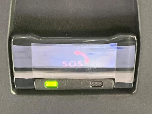 カローラクロス ハイブリッド　Ｚ　禁煙車　パノラマルーフ　純正１０．５型ディスプレイオーディオ　全周囲カメラ　衝突被害軽減システム　レーダークルーズ　パワーシート　電動リアゲート　ＥＴＣ２．０　ハーフレザーシート　前席シートヒーター（44枚目）