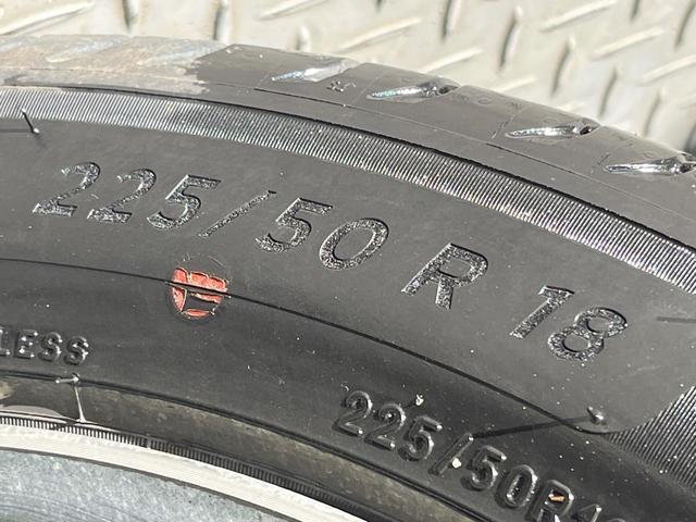 カローラクロス ハイブリッド　Ｚ　禁煙車　パノラマルーフ　純正１０．５型ディスプレイオーディオ　全周囲カメラ　衝突被害軽減システム　レーダークルーズ　パワーシート　電動リアゲート　ＥＴＣ２．０　ハーフレザーシート　前席シートヒーター（51枚目）