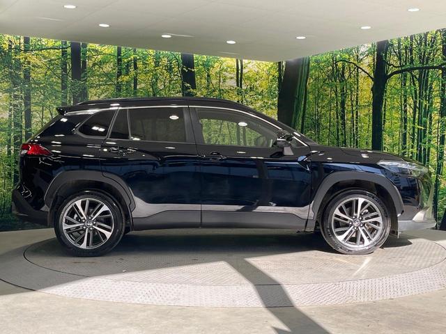 カローラクロス ハイブリッド　Ｚ　禁煙車　パノラマルーフ　純正１０．５型ディスプレイオーディオ　全周囲カメラ　衝突被害軽減システム　レーダークルーズ　パワーシート　電動リアゲート　ＥＴＣ２．０　ハーフレザーシート　前席シートヒーター（64枚目）