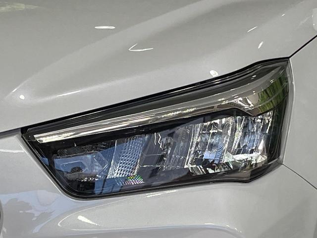 ロッキー Ｘ　ＨＥＶ　禁煙車　ＢＩＧＸ９型ナビ　全周囲カメラ　衝突被害軽減システム　ドラレコ　コーナーセンサー　ＬＥＤヘッドライト　ＥＴＣ　純正１６インチアルミホイール　オートライト　オートエアコン　Ｂｌｕｅｔｏｏｔｈ（12枚目）