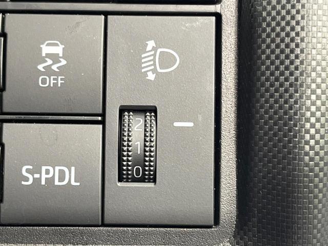 ロッキー Ｘ　ＨＥＶ　禁煙車　ＢＩＧＸ９型ナビ　全周囲カメラ　衝突被害軽減システム　ドラレコ　コーナーセンサー　ＬＥＤヘッドライト　ＥＴＣ　純正１６インチアルミホイール　オートライト　オートエアコン　Ｂｌｕｅｔｏｏｔｈ（28枚目）