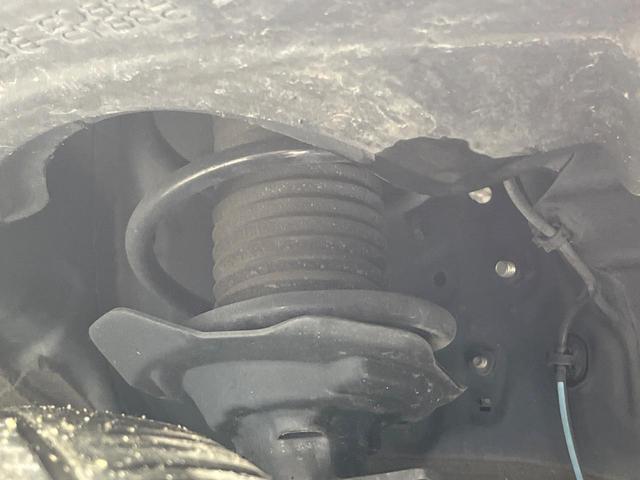 ロッキー Ｘ　ＨＥＶ　禁煙車　ＢＩＧＸ９型ナビ　全周囲カメラ　衝突被害軽減システム　ドラレコ　コーナーセンサー　ＬＥＤヘッドライト　ＥＴＣ　純正１６インチアルミホイール　オートライト　オートエアコン　Ｂｌｕｅｔｏｏｔｈ（63枚目）