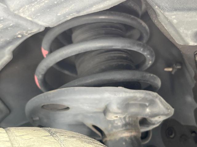 ハリアー エレガンス　禁煙車　サンルーフ　ＳＤナビ　バックカメラ　合皮コンビシート　パワーシート　スマートキー　ＬＥＤヘッド　ＥＴＣ　純正１７インチアルミ　デュアルエアコン　Ｂｌｕｅｔｏｏｔｈ　ＣＤ　ＤＶＤ再生　フルセグ（20枚目）