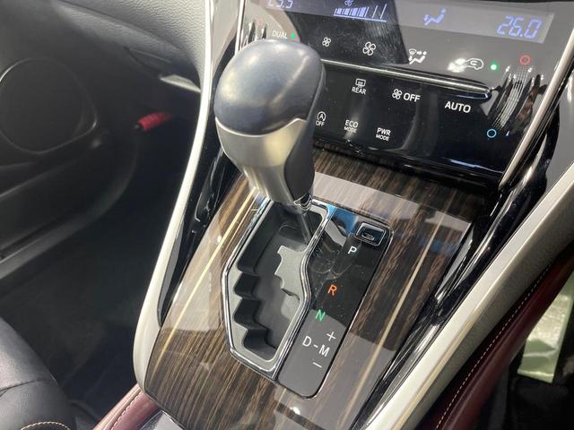 ハリアー エレガンス　禁煙車　サンルーフ　ＳＤナビ　バックカメラ　合皮コンビシート　パワーシート　スマートキー　ＬＥＤヘッド　ＥＴＣ　純正１７インチアルミ　デュアルエアコン　Ｂｌｕｅｔｏｏｔｈ　ＣＤ　ＤＶＤ再生　フルセグ（30枚目）
