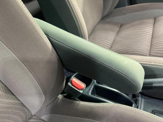 アクア Ｇ　禁煙車　モデリスタフルエアロ　純正ＳＤナビ　バックカメラ　衝突被害軽減システム　ドラレコ　コーナーセンサー　スマートキー　ＬＥＤヘッド　ＥＴＣ　クルコン　純正１５インチアルミ　車線逸脱警報（24枚目）