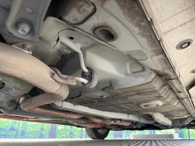 アクア Ｇ　禁煙車　モデリスタフルエアロ　純正ＳＤナビ　バックカメラ　衝突被害軽減システム　ドラレコ　コーナーセンサー　スマートキー　ＬＥＤヘッド　ＥＴＣ　クルコン　純正１５インチアルミ　車線逸脱警報（52枚目）