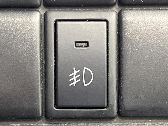 パレットＳＷ ＸＳ　禁煙車　電動スライドドア　スマートキー　ＨＩＤヘッドライト　純正１４インチアルミホイール　オートエアコン　ＣＤ再生　シートアンダーボックス　電動格納ドアミラー　フロントフォグライト　ドアバイザー（25枚目）