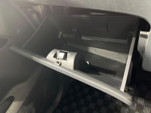 パレットＳＷ ＸＳ　禁煙車　電動スライドドア　スマートキー　ＨＩＤヘッドライト　純正１４インチアルミホイール　オートエアコン　ＣＤ再生　シートアンダーボックス　電動格納ドアミラー　フロントフォグライト　ドアバイザー（33枚目）