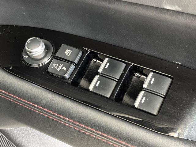 ＣＸ－５ ＸＤ　スポーツアピアランス　純正１０型ＳＤナビ　電動サンルーフ　全周囲カメラ　ＢＯＳＥサウンド　衝突被害軽減システム　レーダークルーズ　パワーシート　全席シートヒーター　電動リアゲート　レザーシート　ドラレコ　ＥＴＣ（26枚目）