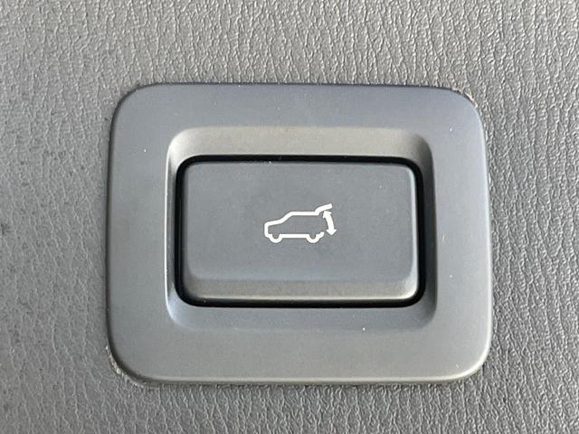 ＣＸ－５ ＸＤ　スポーツアピアランス　純正１０型ＳＤナビ　電動サンルーフ　全周囲カメラ　ＢＯＳＥサウンド　衝突被害軽減システム　レーダークルーズ　パワーシート　全席シートヒーター　電動リアゲート　レザーシート　ドラレコ　ＥＴＣ（42枚目）