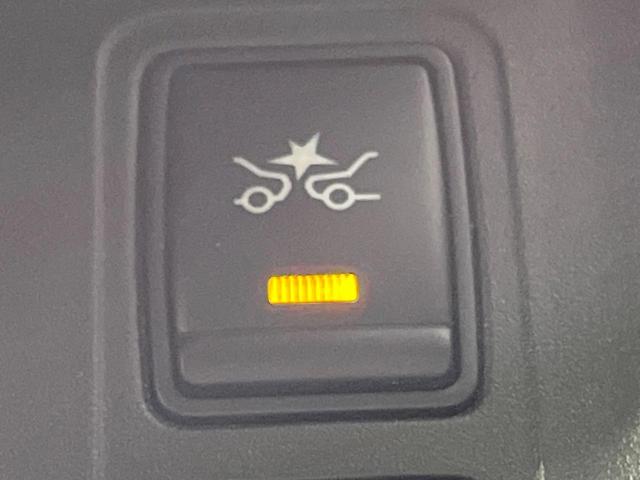 セレナ ハイウェイスター　Ｖセレクション　禁煙車　両側電動ドア　純正９型ＳＤナビ　１１型後席モニター　全周囲カメラ　プロパイロット　衝突被害軽減システム　レーダークルーズ　ドラレコ　コーナーセンサー　ＬＥＤヘッド　ＥＴＣ　デジタルインナーミラ（32枚目）