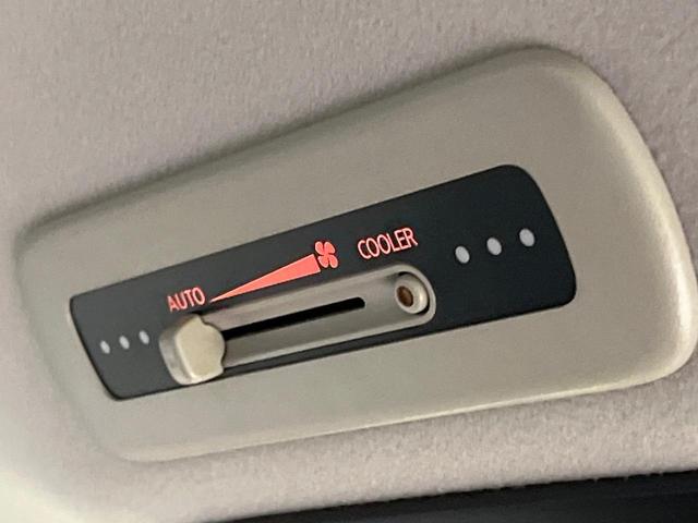 セレナ ハイウェイスター　Ｖセレクション　禁煙車　両側電動ドア　純正９型ＳＤナビ　１１型後席モニター　全周囲カメラ　プロパイロット　衝突被害軽減システム　レーダークルーズ　ドラレコ　コーナーセンサー　ＬＥＤヘッド　ＥＴＣ　デジタルインナーミラ（48枚目）