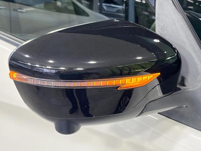 セレナ ハイウェイスター　Ｖセレクション　禁煙車　両側電動ドア　純正９型ＳＤナビ　１１型後席モニター　全周囲カメラ　プロパイロット　衝突被害軽減システム　レーダークルーズ　ドラレコ　コーナーセンサー　ＬＥＤヘッド　ＥＴＣ　デジタルインナーミラ（62枚目）