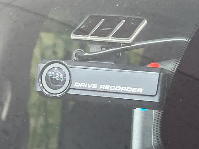 セレナ ハイウェイスター　Ｖセレクション　禁煙車　両側電動ドア　純正９型ＳＤナビ　１１型後席モニター　全周囲カメラ　プロパイロット　衝突被害軽減システム　レーダークルーズ　ドラレコ　コーナーセンサー　ＬＥＤヘッド　ＥＴＣ　デジタルインナーミラ（66枚目）