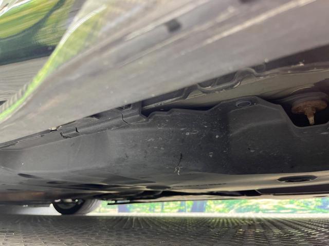 ＲＣ ＲＣ２００ｔ　Ｆスポーツ　禁煙車　サンルーフ　フルエアロ　純正ＳＤナビ　バックカメラ　衝突被害軽減システム　レザーシート　前席シートエアコン　ドラレコ　コーナーセンサー　パワーシート　ＬＥＤヘッドライト　ＥＴＣ　クルコン（38枚目）