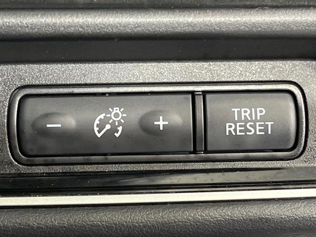 セレナ ハイウェイスター　ＶセレクションＩＩ　禁煙車　両側電動ドア　純正９型ＳＤナビ　後席モニター　全周囲カメラ　衝突被害軽減システム　レーダークルーズ　ドラレコ　コーナーセンサー　ＬＥＤヘッドライト　ビルトインＥＴＣ　純正１６インチアルミ（26枚目）