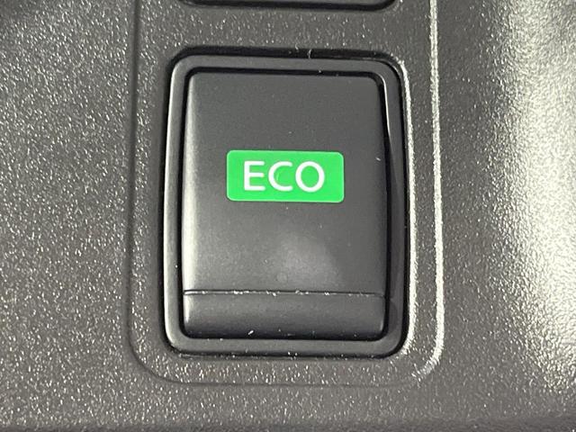 セレナ ハイウェイスター　ＶセレクションＩＩ　禁煙車　両側電動ドア　純正９型ＳＤナビ　後席モニター　全周囲カメラ　衝突被害軽減システム　レーダークルーズ　ドラレコ　コーナーセンサー　ＬＥＤヘッドライト　ビルトインＥＴＣ　純正１６インチアルミ（30枚目）