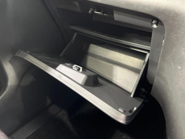 セレナ ハイウェイスター　ＶセレクションＩＩ　禁煙車　両側電動ドア　純正９型ＳＤナビ　後席モニター　全周囲カメラ　衝突被害軽減システム　レーダークルーズ　ドラレコ　コーナーセンサー　ＬＥＤヘッドライト　ビルトインＥＴＣ　純正１６インチアルミ（45枚目）