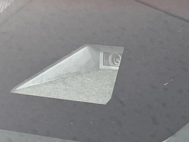 ランドクルーザープラド ＴＸ　Ｌパッケージ　４ＷＤ　純正９型ナビ　バックカメラ　１９インチＯＰＡＷ　レーダークルーズ　禁煙車　レザーシート　前席シートエアコン　ドラレコ　コーナーセンサー　スマートキー　ＬＥＤヘッド　ビルトインＥＴＣ（3枚目）